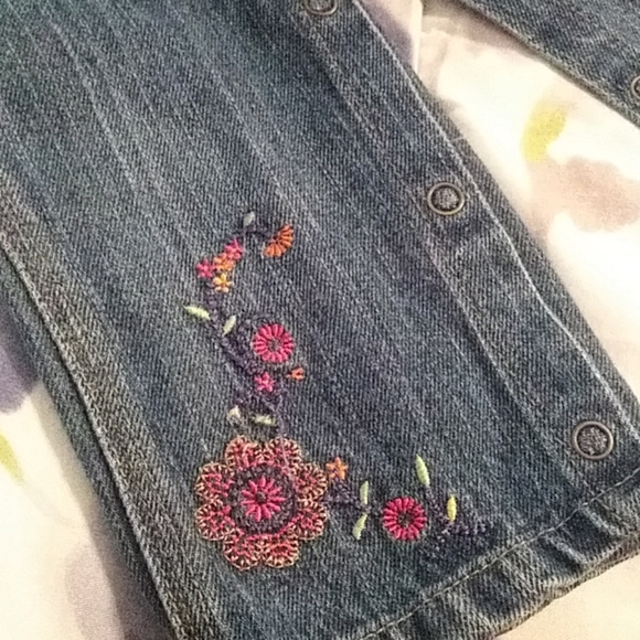 Set - Picture 3 of 7